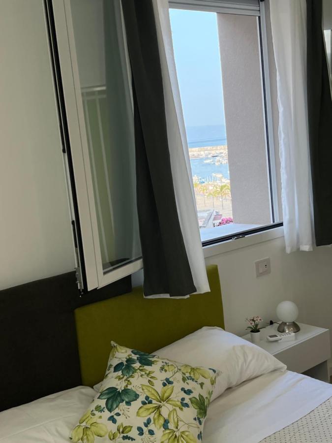 Perla Sul Mare Apartments ジャルディーニ・ナクソス エクステリア 写真