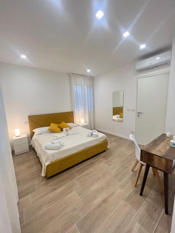 Perla Sul Mare Apartments ジャルディーニ・ナクソス エクステリア 写真